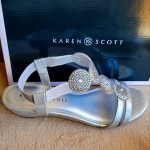 Karen Scott Shoes
